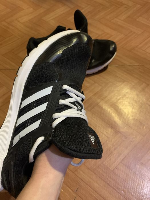 Чоловічі кроси в гарному стані