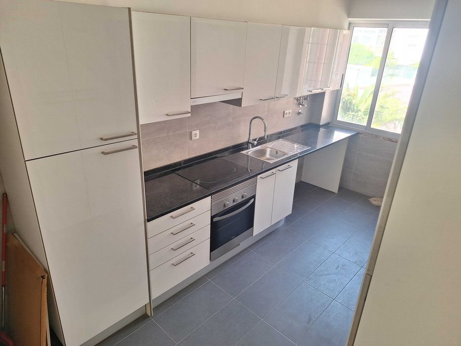 T2 Amadora zona privilegiada
