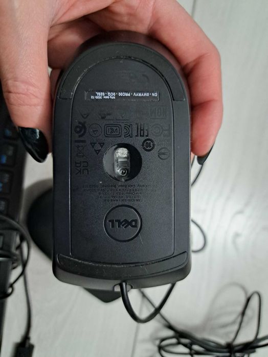 Klawiatura przewodowa DELL KB216t + 2 x mysz DELL (MS116p, MS116t1)