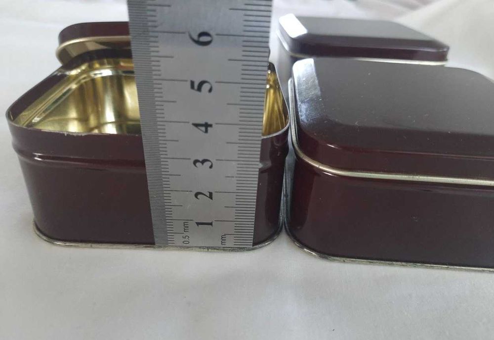 Набор 3 жестяные емкости для чая или приправ, размер 7,5х7,5 х3,5 см