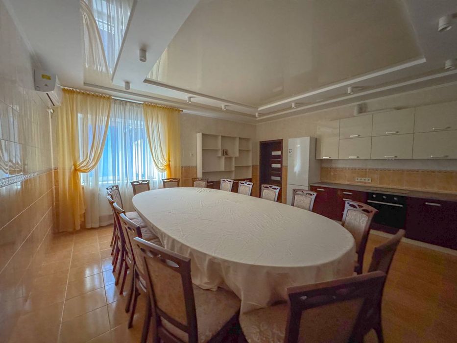 Здам офіси від 3000 грн плюс світло, район ЗАЗ