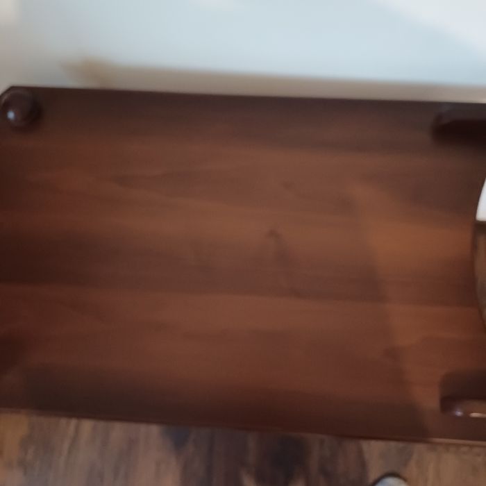 Переїзд, продаю зайве. Стіл серверовка "Кемері"(темний горіх"