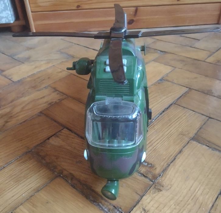 Helikopter zabawka.