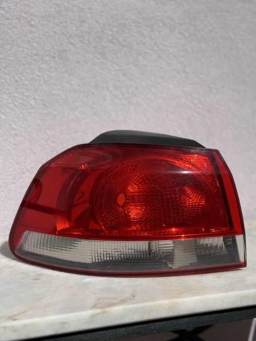 Farolins traseiros golf 6