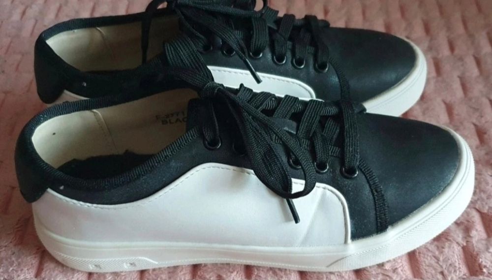 Adidasy damskie 36, trampki damskie 36,  adidasy 36, trampki 36