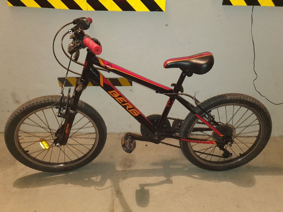 Bicicleta crianca 6-9 anos 20'' Berg Blast 205 BK Alverca Do