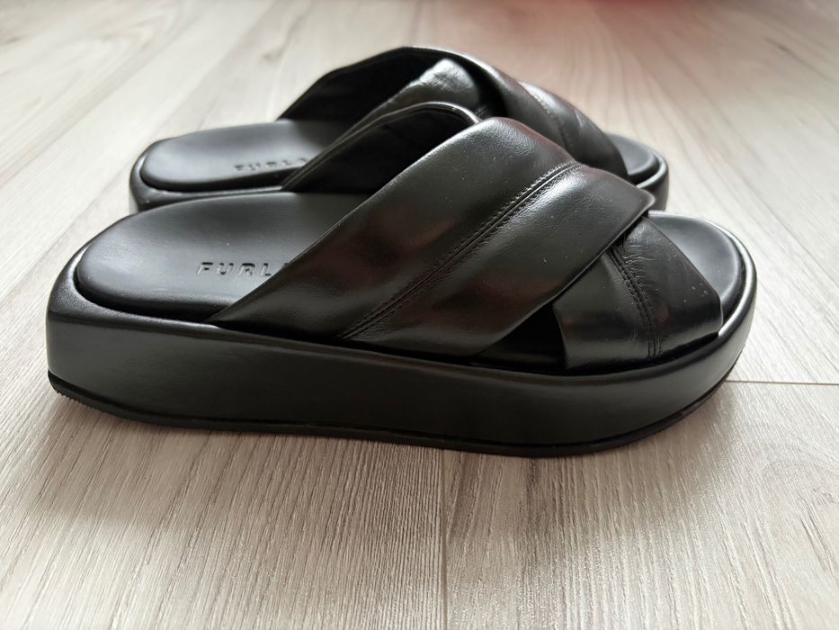 Klapki Furla r. 38