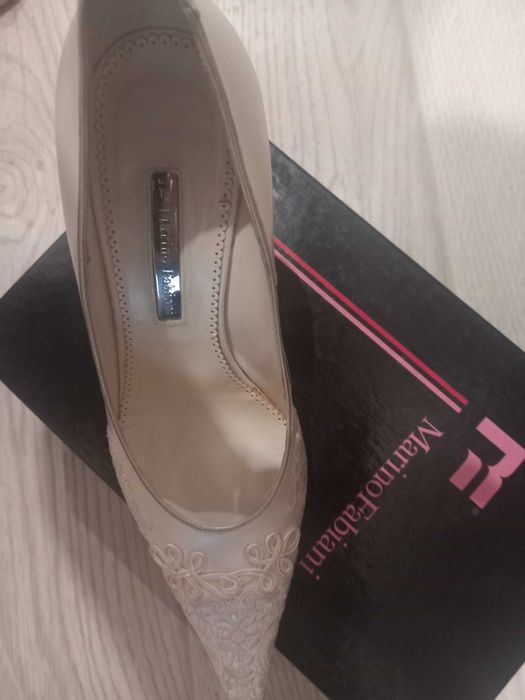 Вишукані шкіряні туфлі Marino Fabiani стан нових