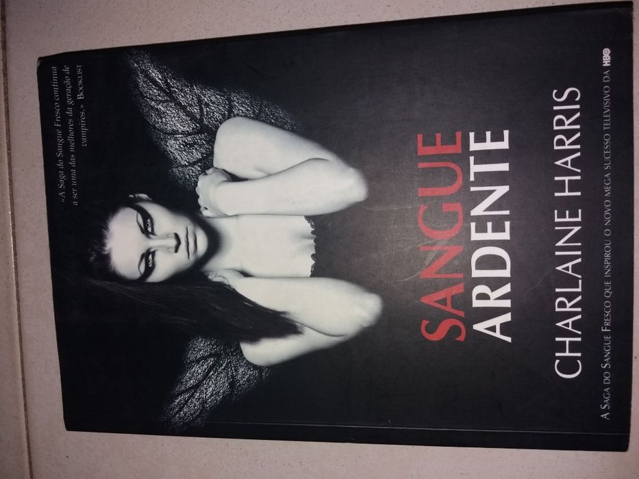 Vários livros em bom estado