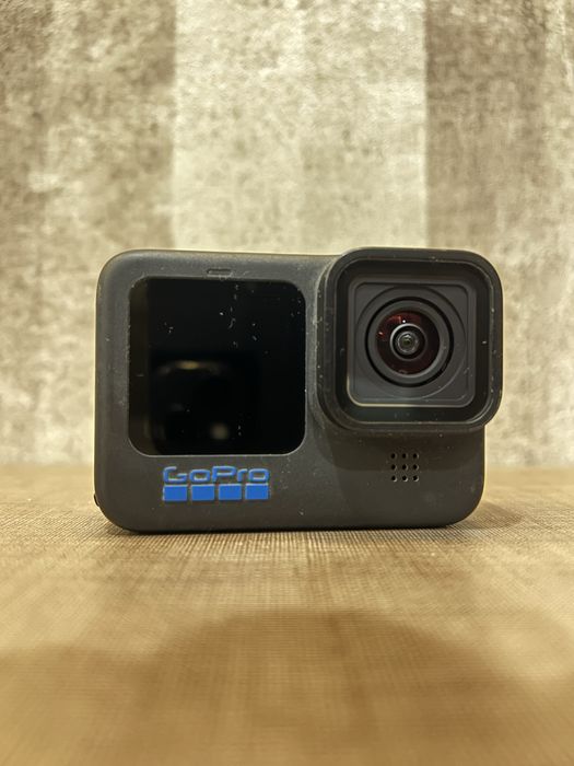 Продам GoPro Hero 10 Black + Повний комплект (зарядка dual, аквабокс)