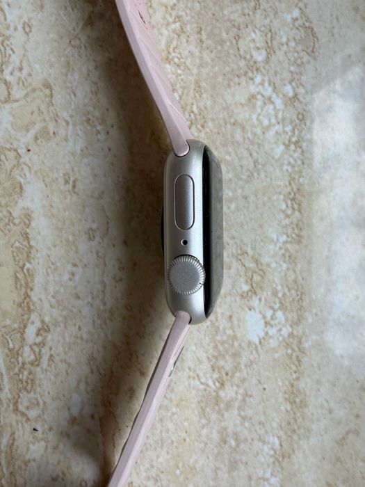Apple Watch SE Gen 2 40 mm