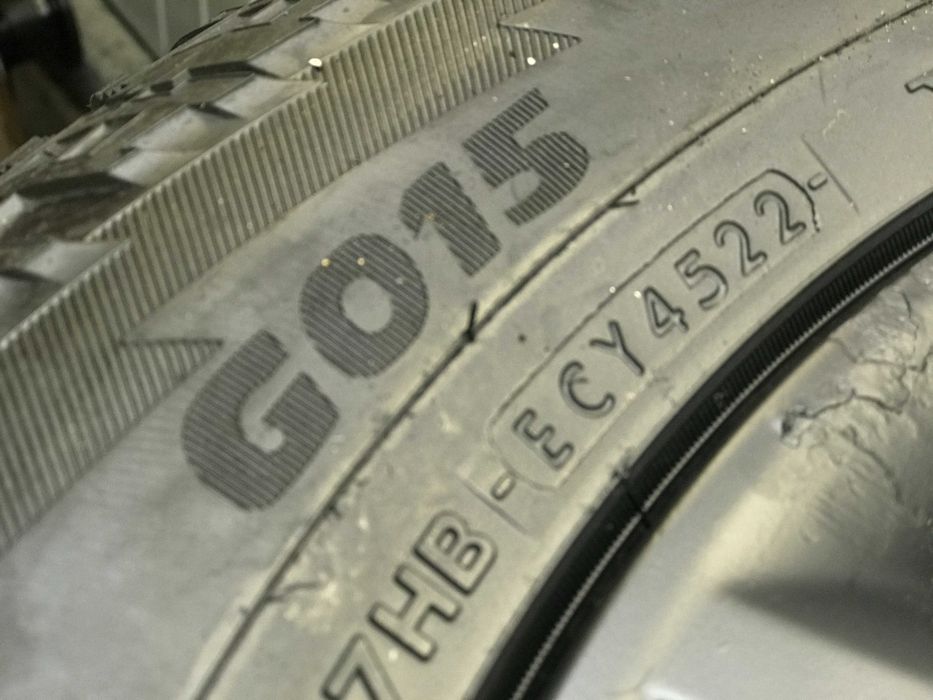 Комплект коліс Nissan X Trail T30 215 65 R16 шини диски