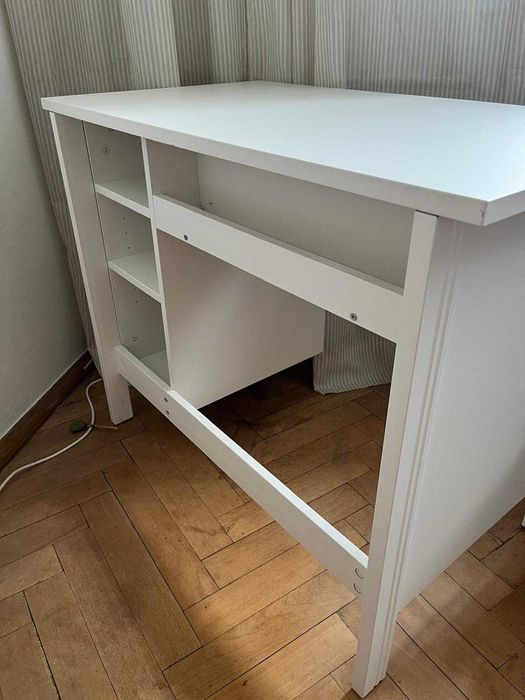 Biurko BRUSALI Ikea