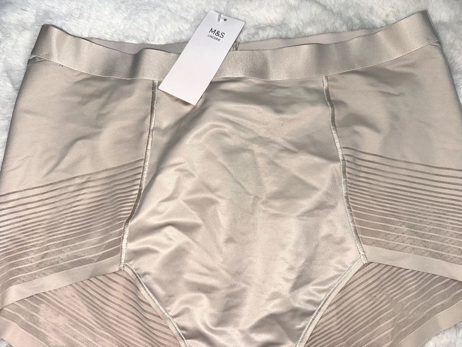 Marks & Spencer majtki korygujące nowe cieliste 48