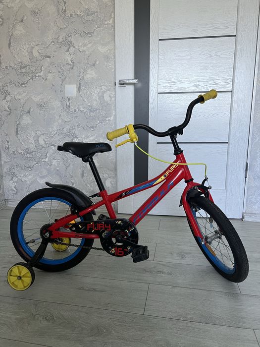 Продам дитячий велосипед Formula Fury 16”