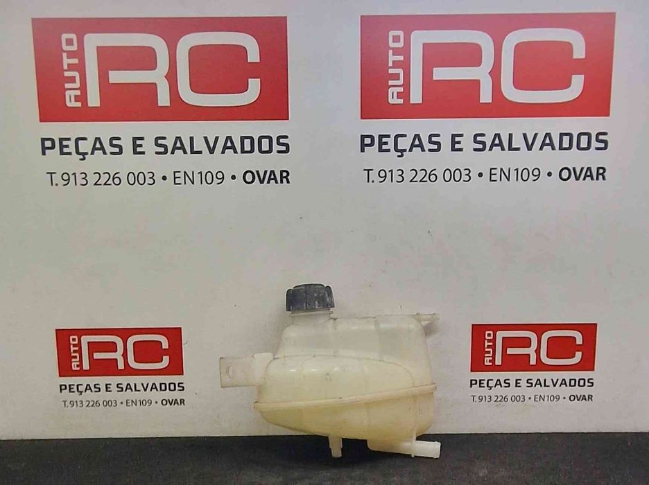 Reservatório / Depósito da Água / Líquido de Refrigeração - NISSAN QASHQAI II