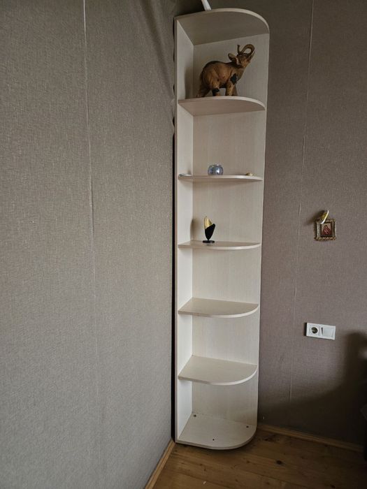 Полка углавая бежевого цвета