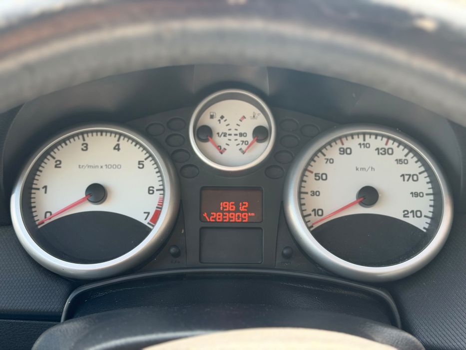 Peugeot 207 SW 1.4 gasolina