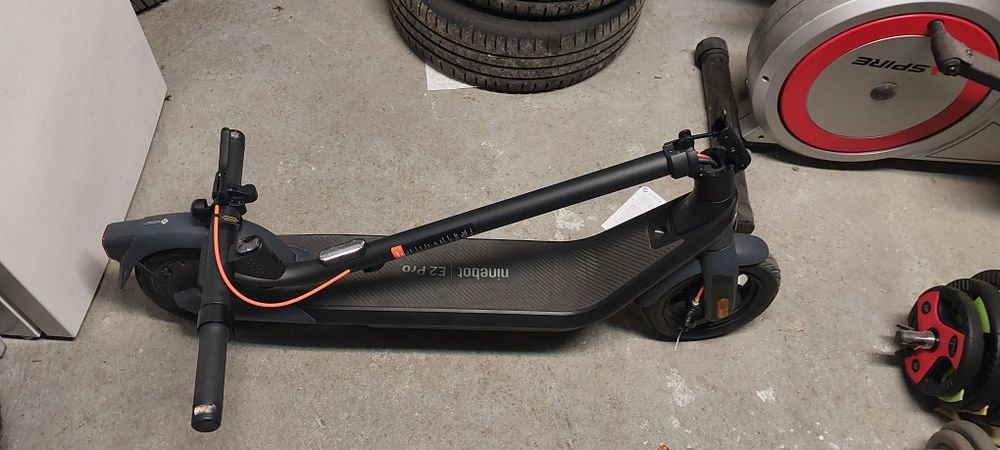 hulajnoga segway ninebot e2 pro