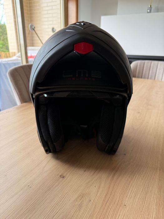 Capacete CMS Helmets