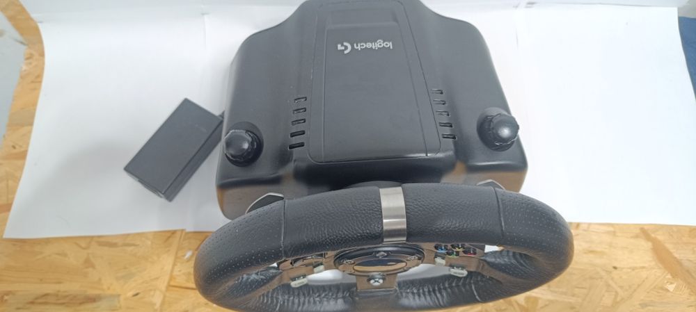 Kierownica Logitech G-920