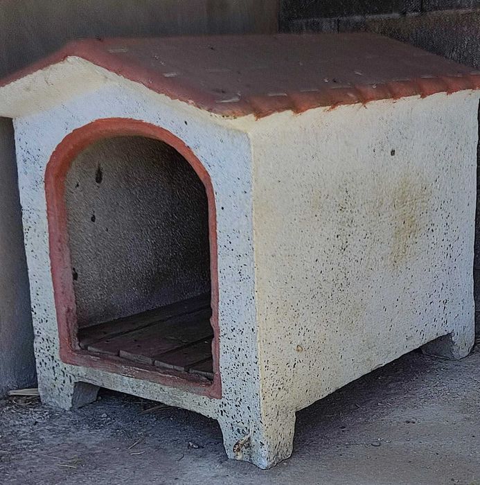 Casota para cão porte médio
