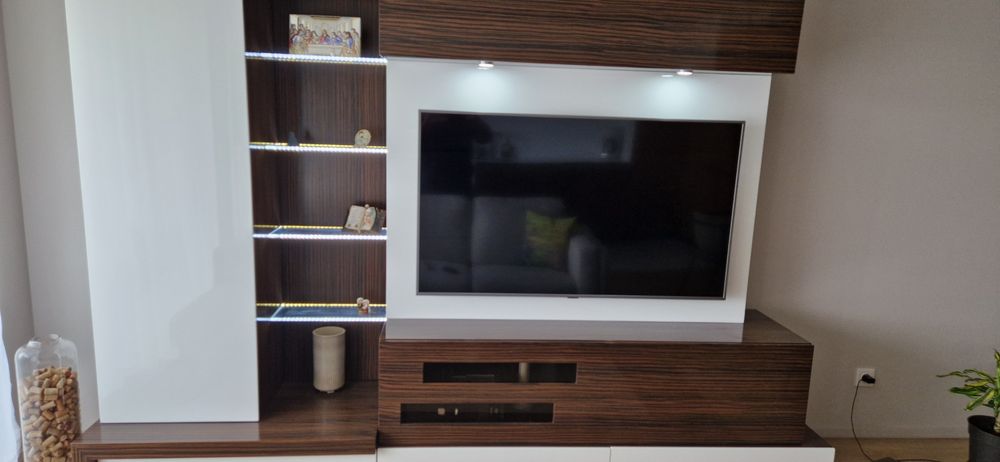 Estante Lacada em branco