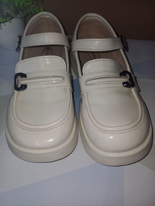 Круті туфлі для дівчат