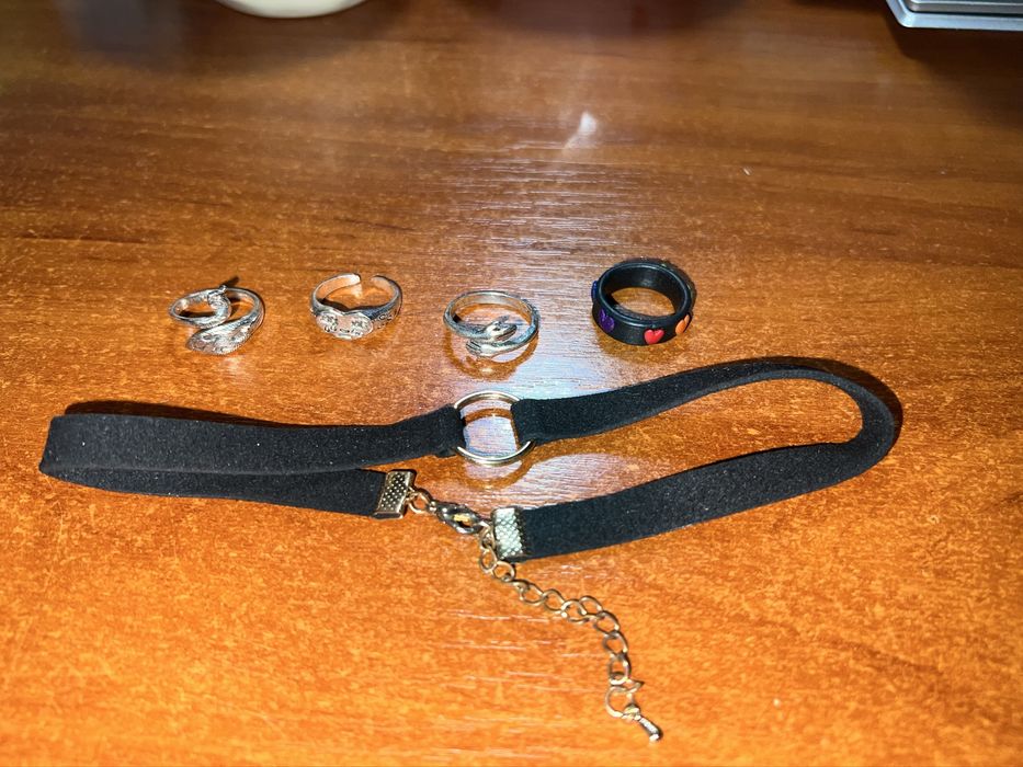 Сережки/кульчики/прикраси, все по 20