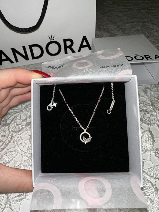 PANDORA “блискучий гербарій»