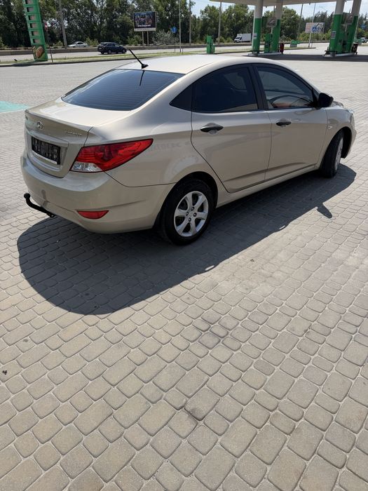 Продам Hyundai Accent