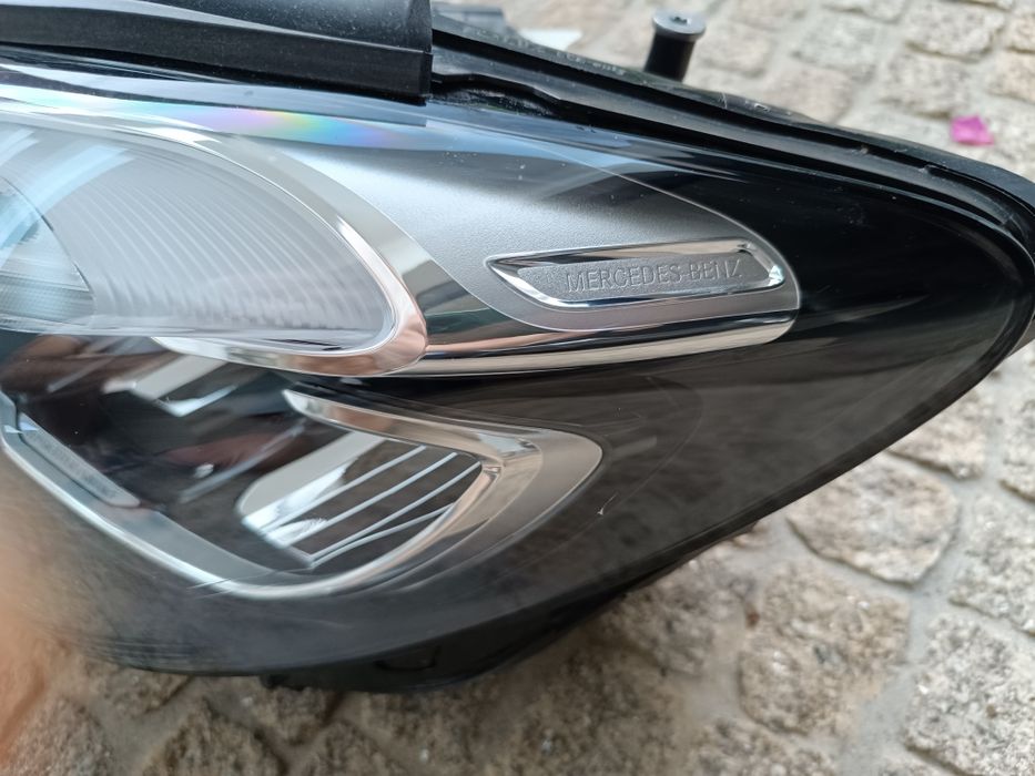 Farol Mercedes Classe B W247 full led