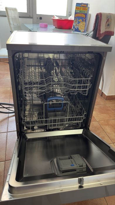 Vendo lava louça