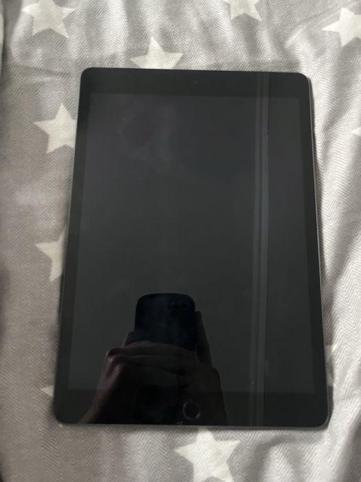 Ipad (9th Generation) Wi-Fi + Cellular