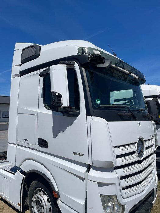 Kabina Mercedes-Benz ACTROS MP4 Kompletna