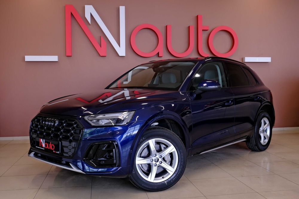 Audi Q5 2020 синя