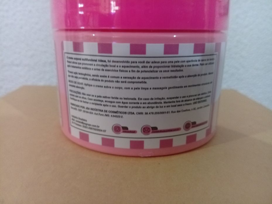 Creme corporal do Adeus