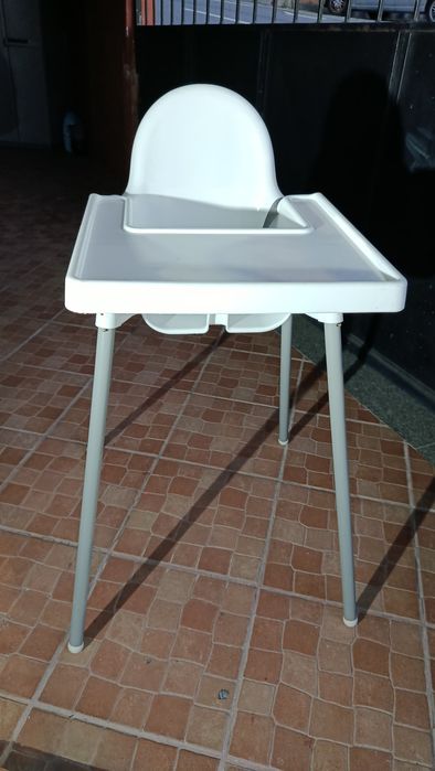 Cadeira de refeição bebé