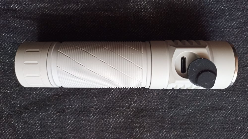 Фонарь Convoy S21E Mao