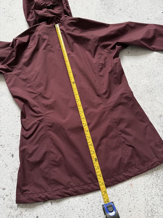 Жіноча трекінгова куртка штормовка berghaus hydroshell S як нова