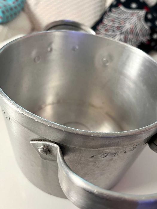 Panela de alumínio fundido 2,5L