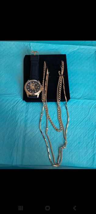Zegarek damski z naszyjnikiem