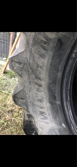 600/60R28 Michelin