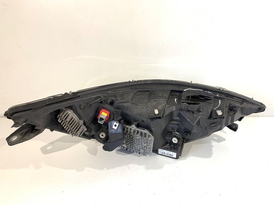 REFLEKTOR LEWY PRZÓD IVECO DAILY VI 05802711800 LAMPA