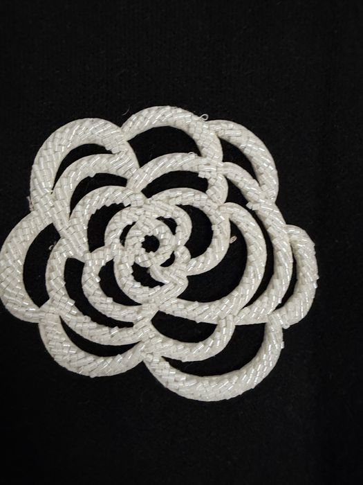 Sweter damski czarny