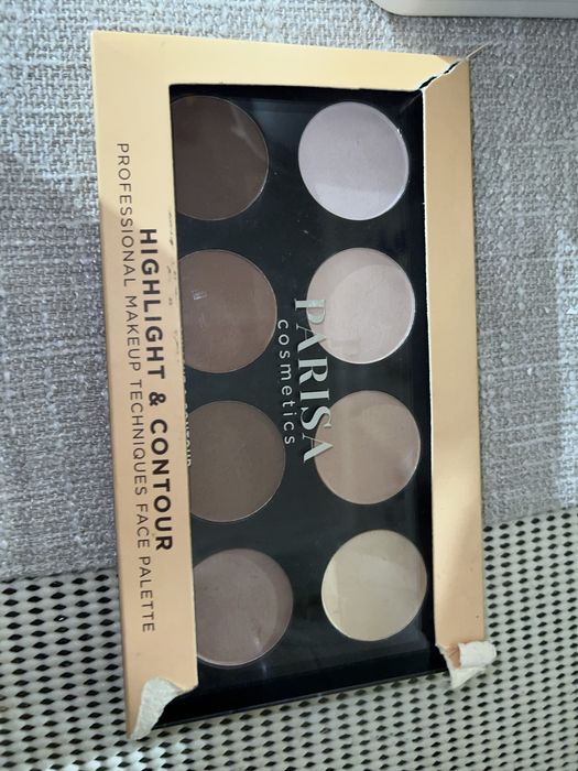 Набори пензлів для макіяжу та косметика