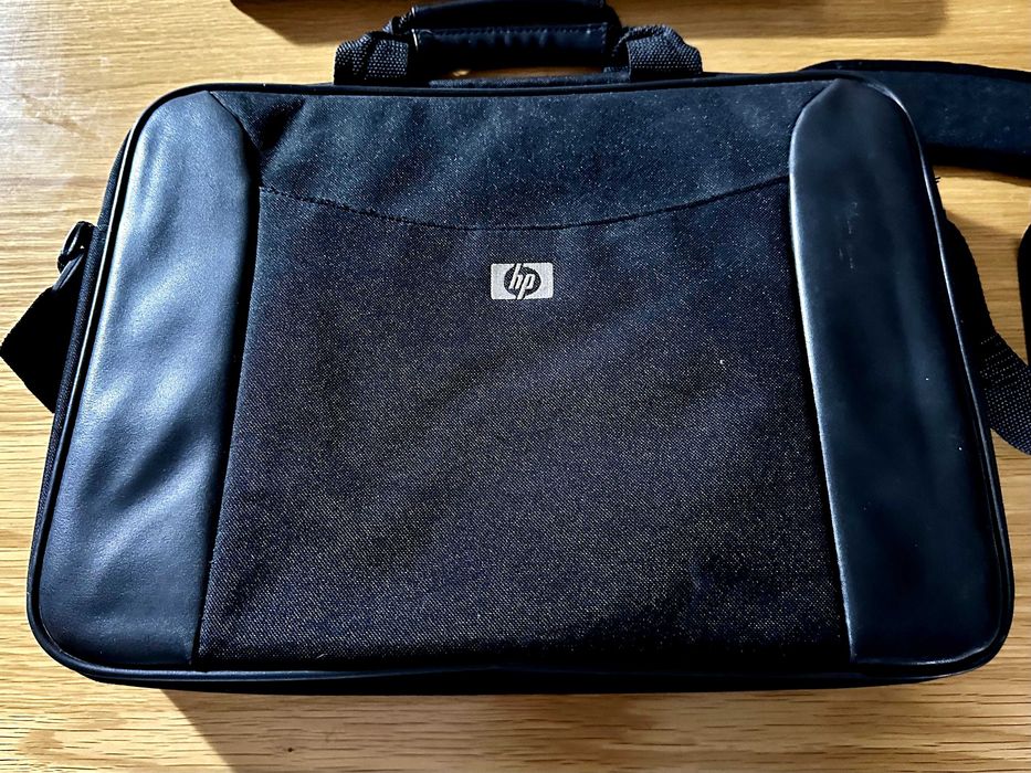 Sony VAIO VGN-F21L 17" / SPRAWNY / Intel 2.0GHz / 4GB RAM / Windows 7