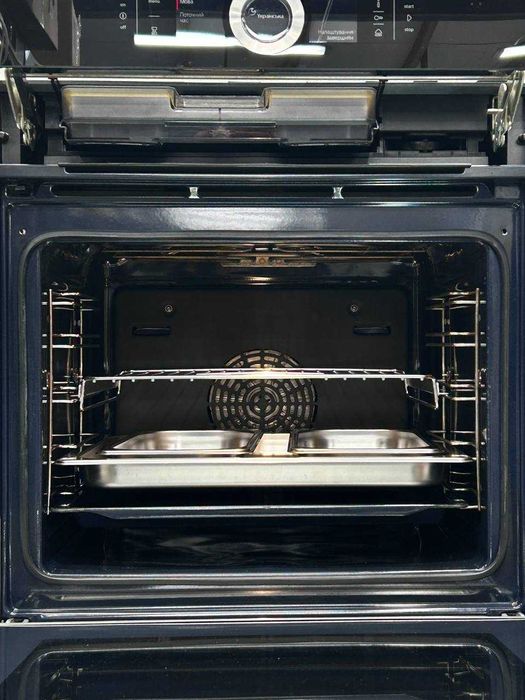Вбудована духова шафа / пароварка Bosch HSG636BB1