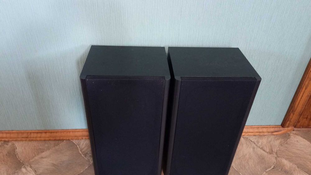 Відмінна акустика Yamaha NS-G 10.  Peerless.