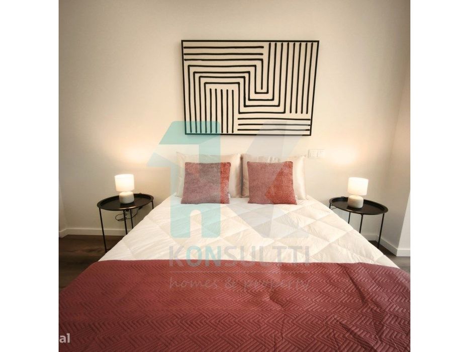 Apartamento T3 com varanda totalmente renovado e vista para o Monsa...